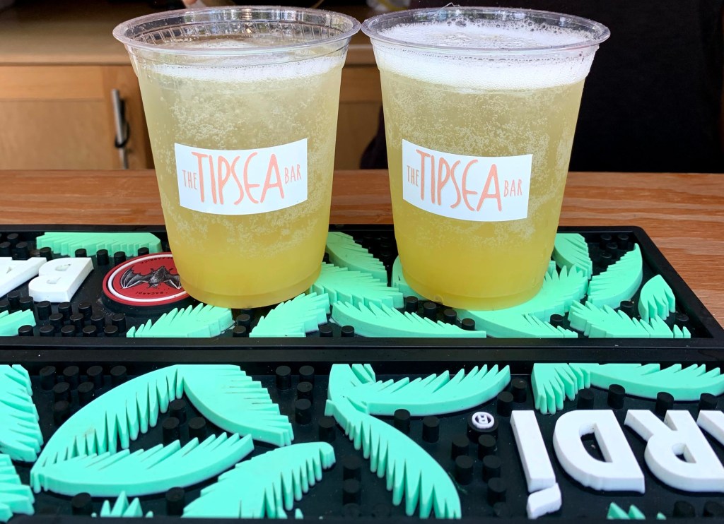 pineapple mimosa at Tipsea